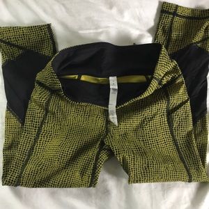 Lululemon Leggings Crops size 4 Running